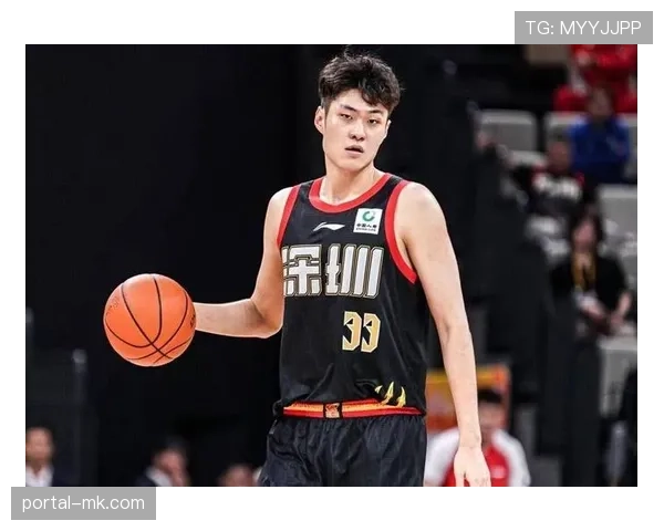 深圳史密斯贺希宁王浩然三叉戟 进攻端几乎无解